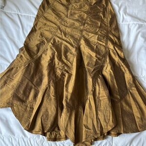 Chic Asymmetrical Gold Skirt